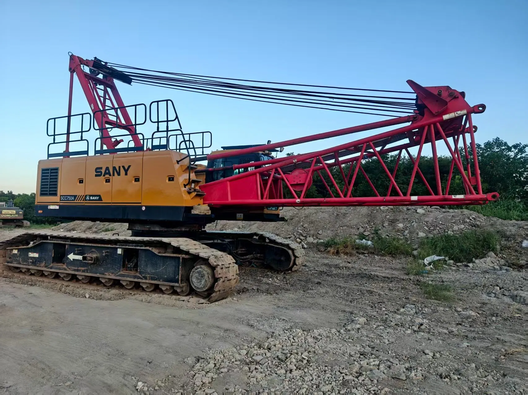 2021 Grúa de Oruga Hidráulica San Y Usada Scc600A 60 Ton en Excelente Estado a la Venta