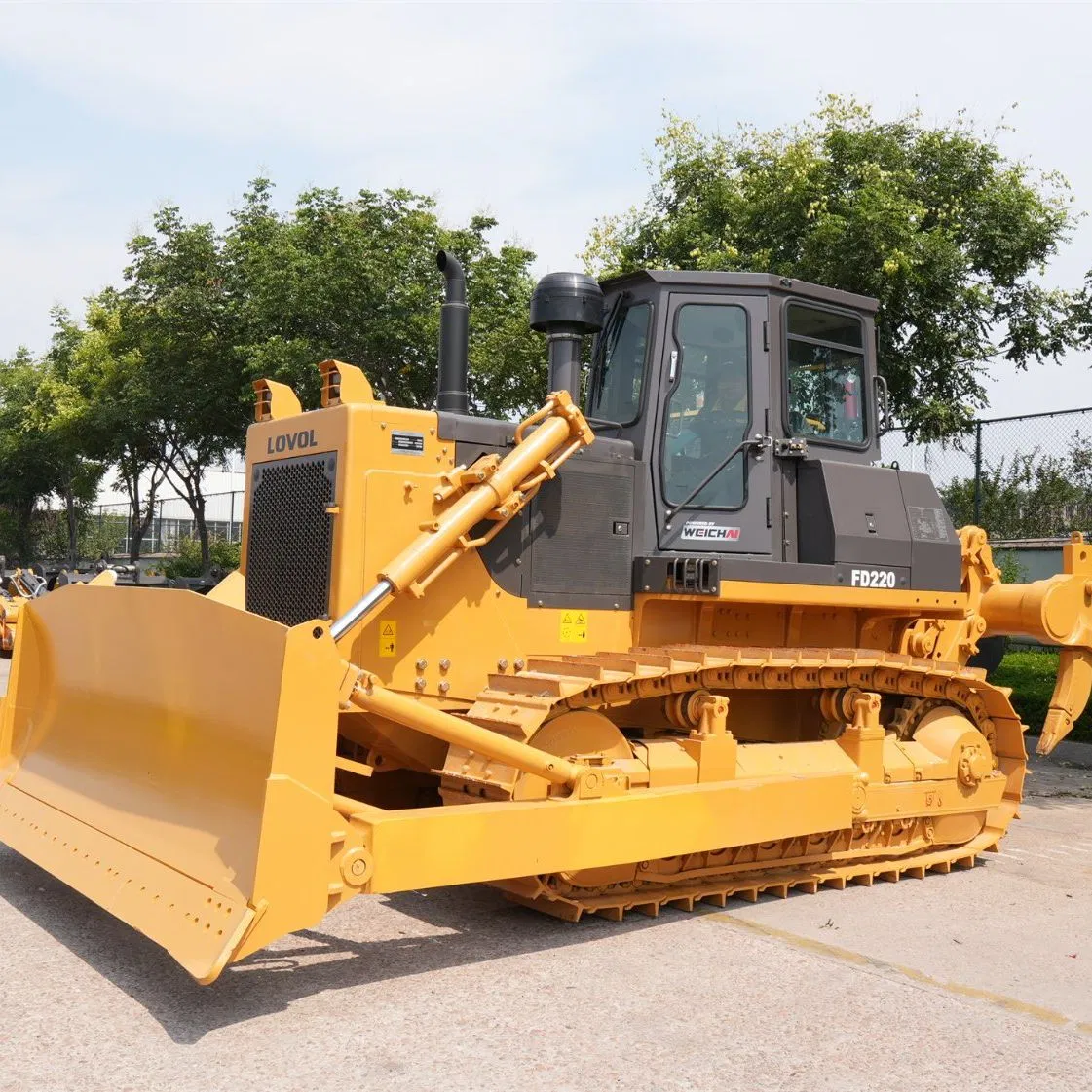 Bulldozer de oruga Lovol de segunda mano Fd220, máquina pesada para movimiento de tierras, dozer para ingeniería de construcción y nivelación de terrenos industriales