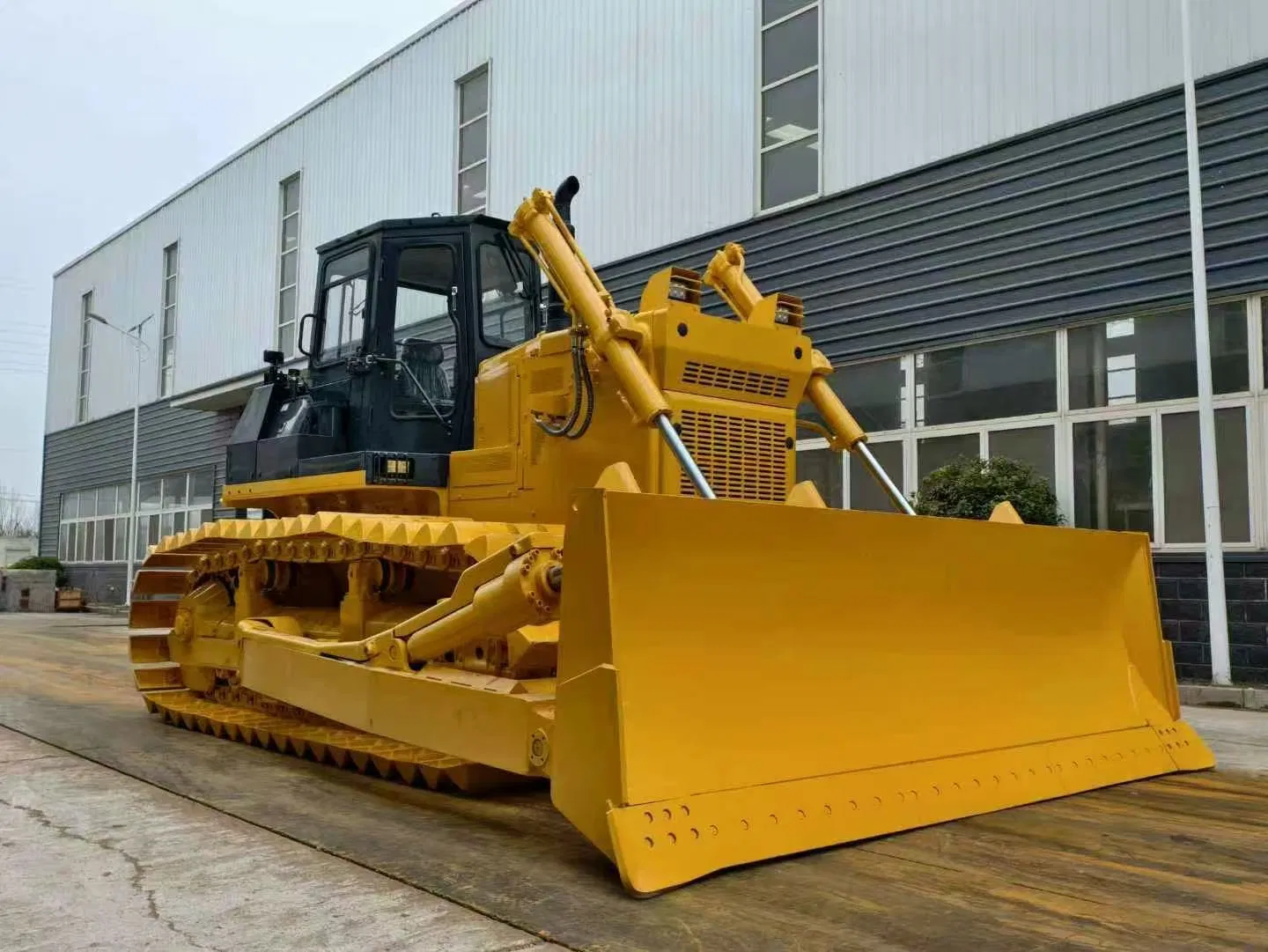 Venta Caliente Bulldozer Haitui HD24 de Segunda Mano Bulldozer Chino Stock Bulldozer Original