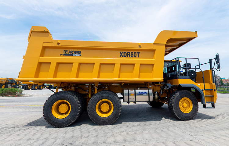 Camión Volquete de Fábrica XCMG Xdr80t 76 Toneladas Usado Totalmente Hidráulico Tri Eje Rígido Camión de Minería en Venta