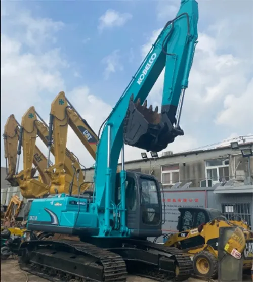 Excavadoras usadas Mini Kobelco 21t Sk210 Excavadora de oruga en venta
