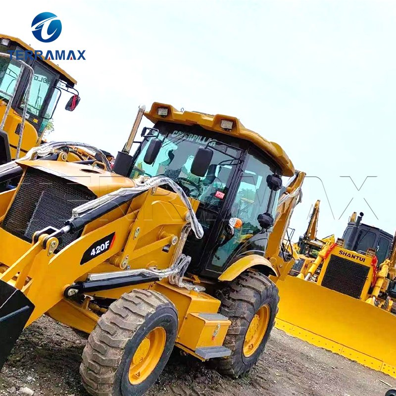 Caterpillar usó Cargadora de Retroexcavadora 420f con pocas horas de trabajo en venta