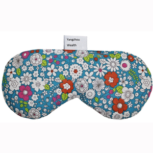 Linen Aromatherapy Eye Pillow Draws on a Soothing Scent of Lavender and Chamomile to Calm the Mind