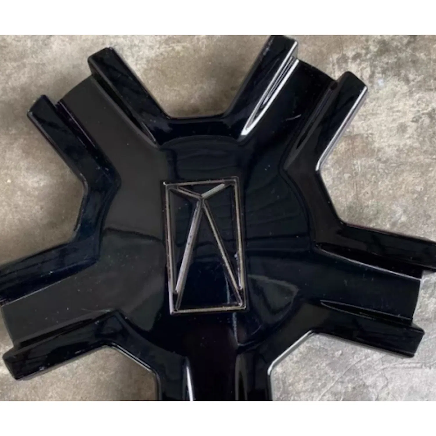 Premium Body Wheel Hub Cover for Avita 11 Vehicles Car Parts