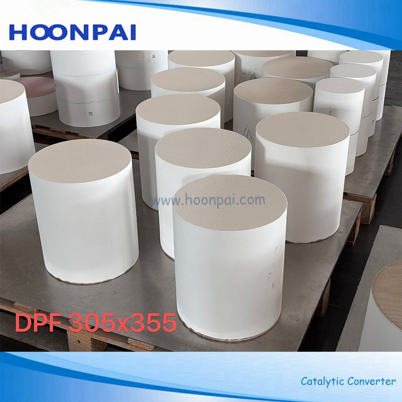 Car Parts Ceramic Substrate SCR Doc DPF Diesel Filter Catalyst Converter for Truck Exhaust System