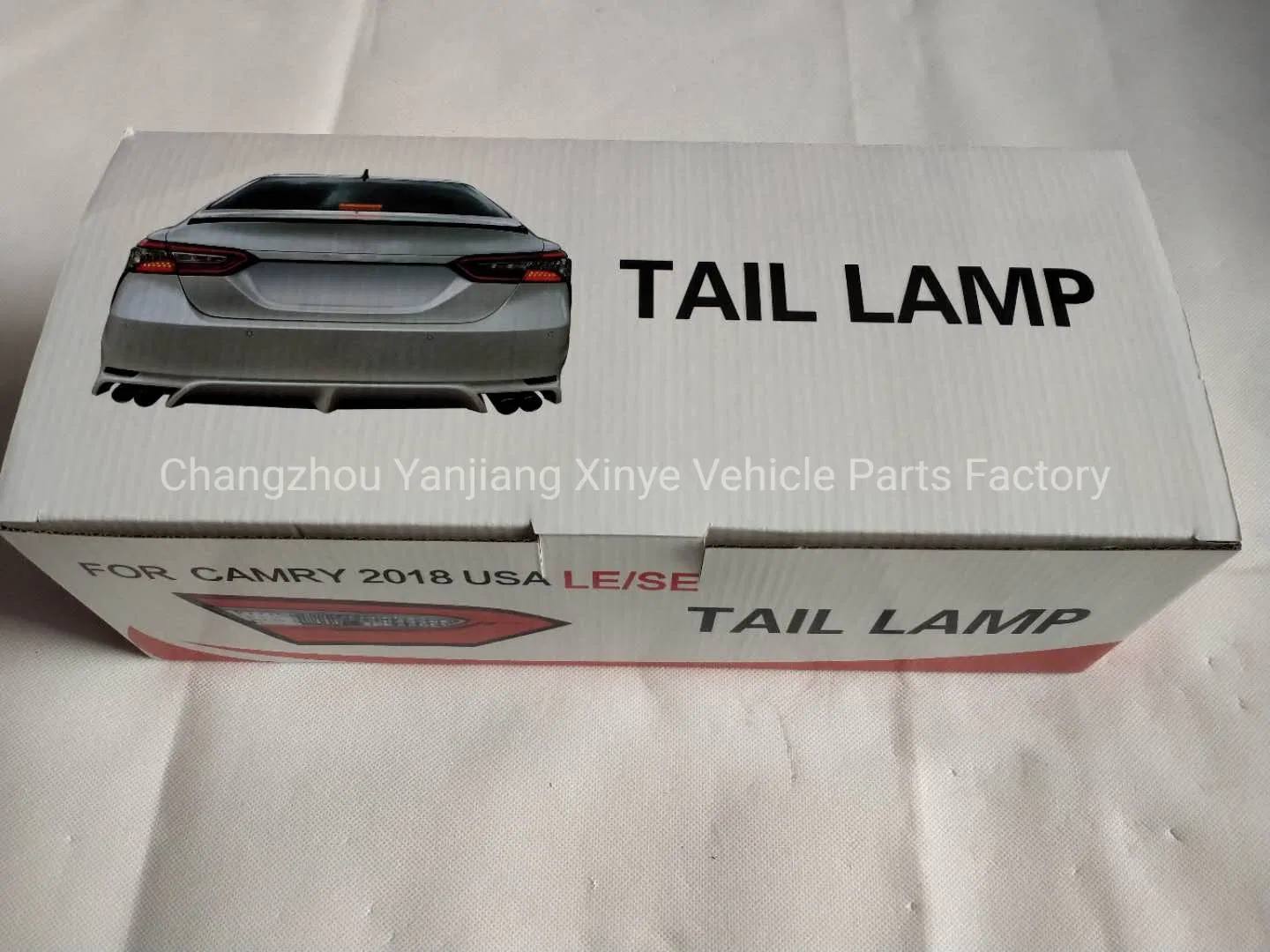 Wholesale Factory Price Auto Body Kits LED Lighting System HID Xenon Projector Head Lamps Rear Lights Tail Inner Car Parts Taillights for Camry 2018 USA Xle