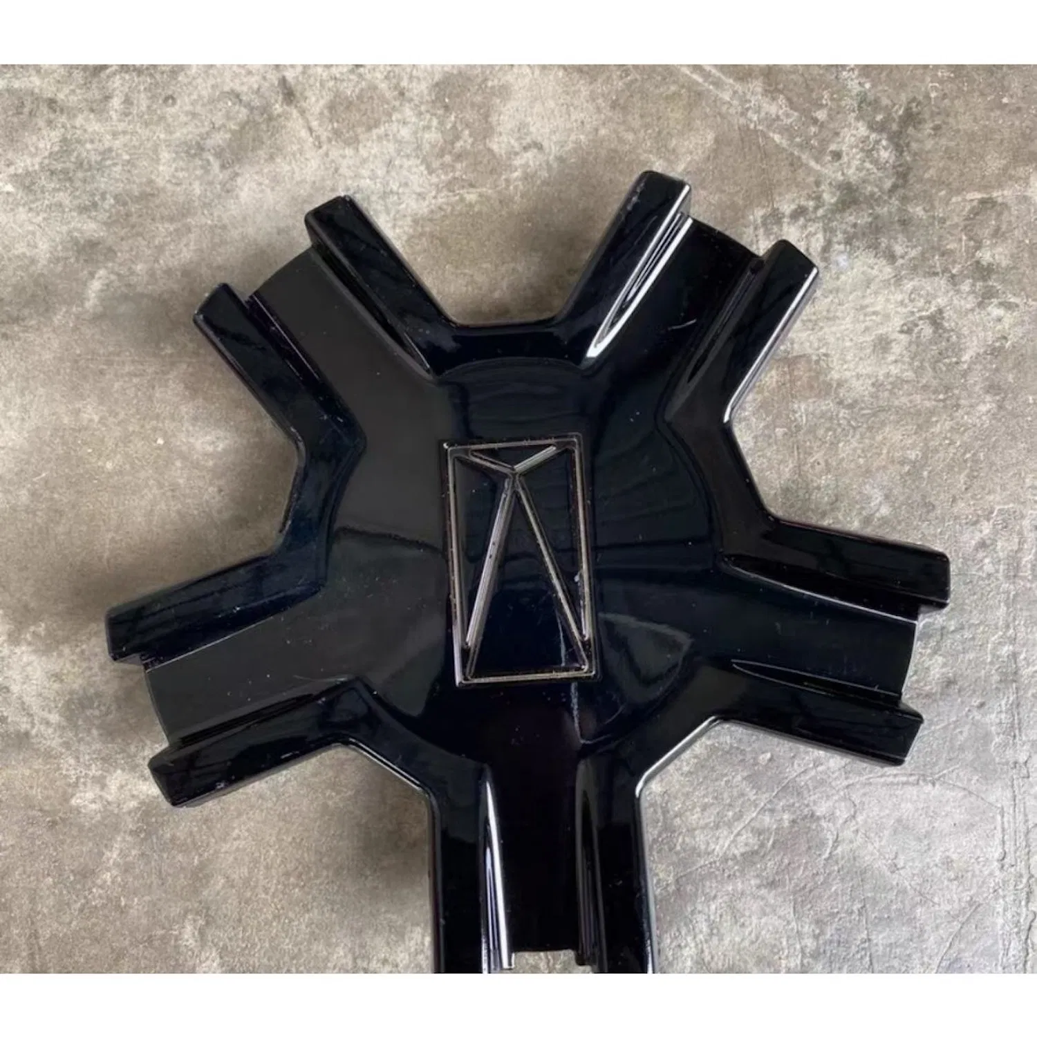 Premium Body Wheel Hub Cover for Avita 11 Vehicles Car Parts