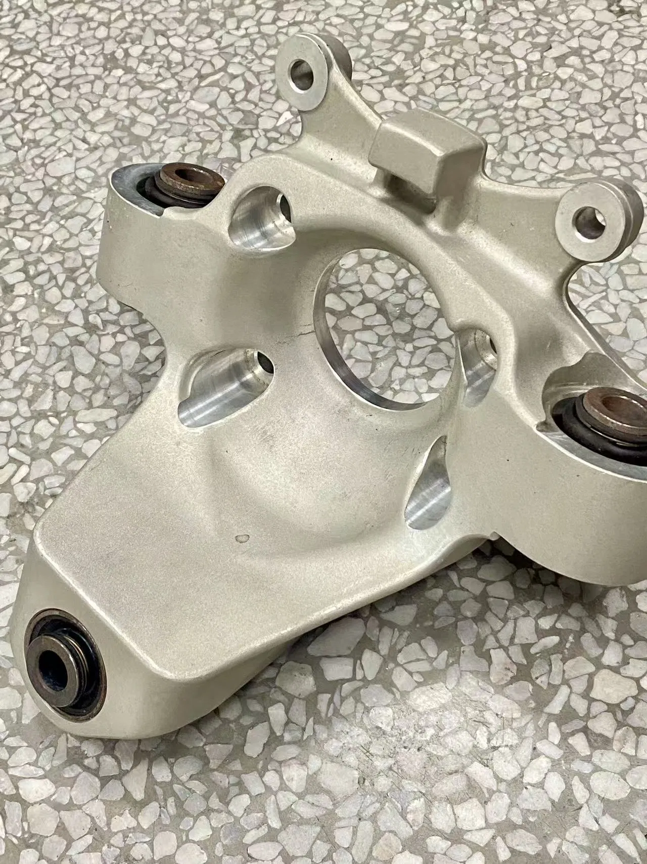 Custom Car Conversion Kit Auto Parts Steering Knuckle for Car/Truck Automotive Auto Suspension Knuckle