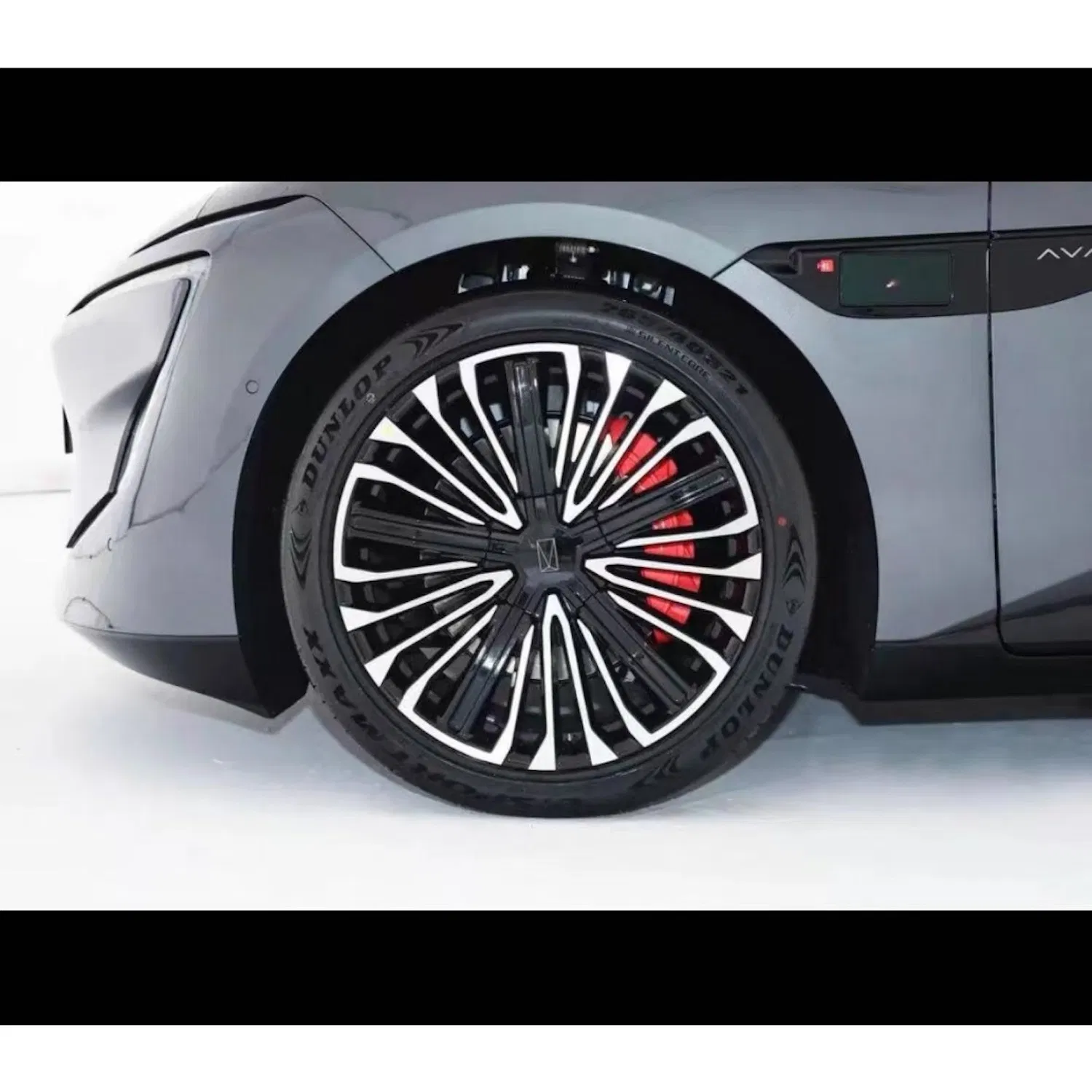 Premium Body Wheel Hub Cover for Avita 11 Vehicles Car Parts