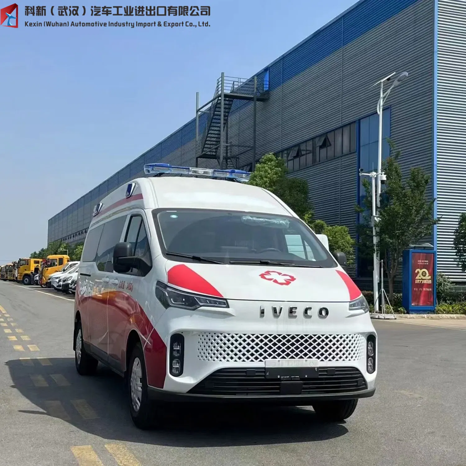 أيقو وحدة العناية المركزة المتنقلة 4WD وحدة العناية المركزة الجديدة والمستعملة سيارة إسعاف مركبة إنقاذ سيارة حافلة كهربائية معدات طبية طارئة سعر فورد ترانزيت للبيع