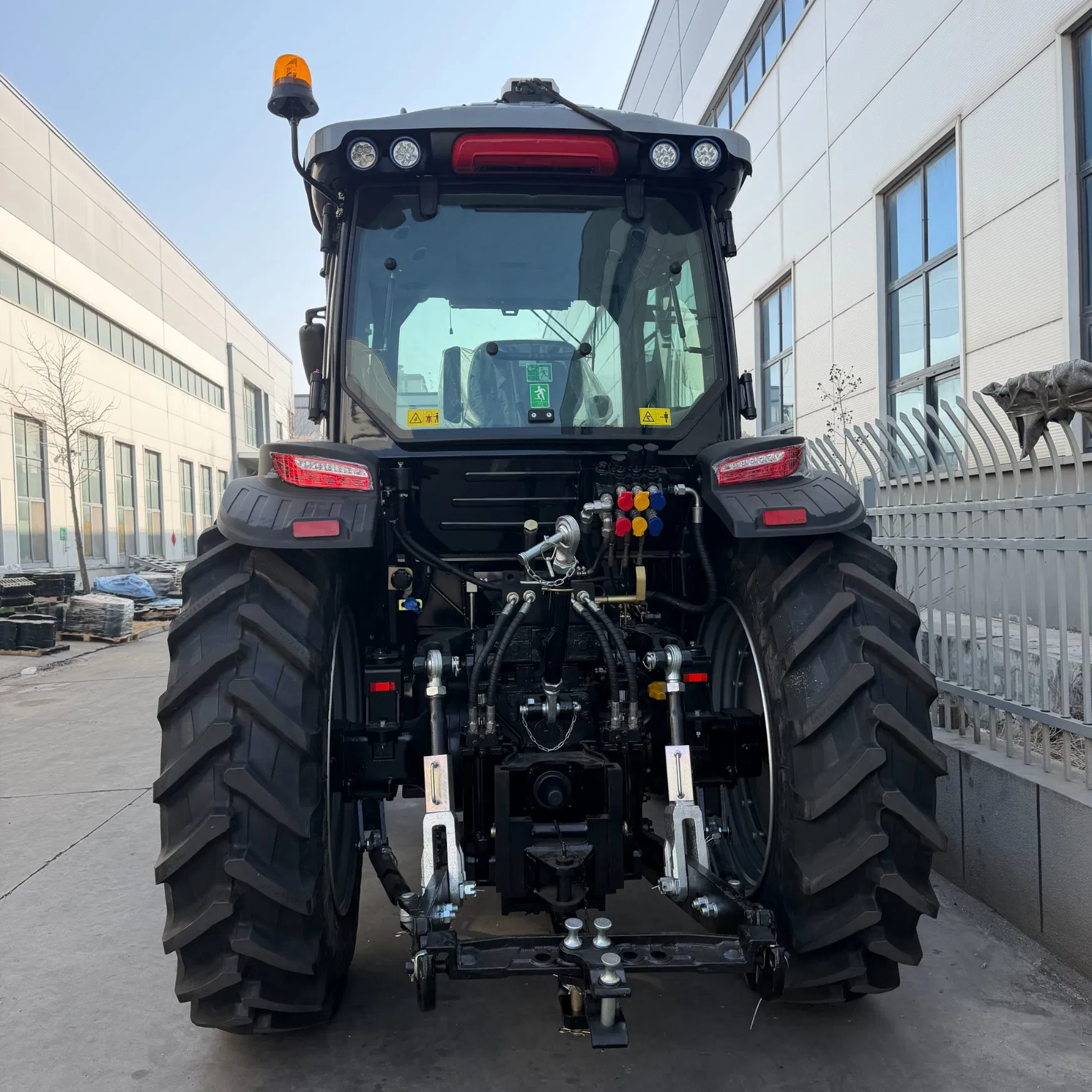 جرار E-MARK جرار زراعي كبير 4WD 180HP جرار زراعي