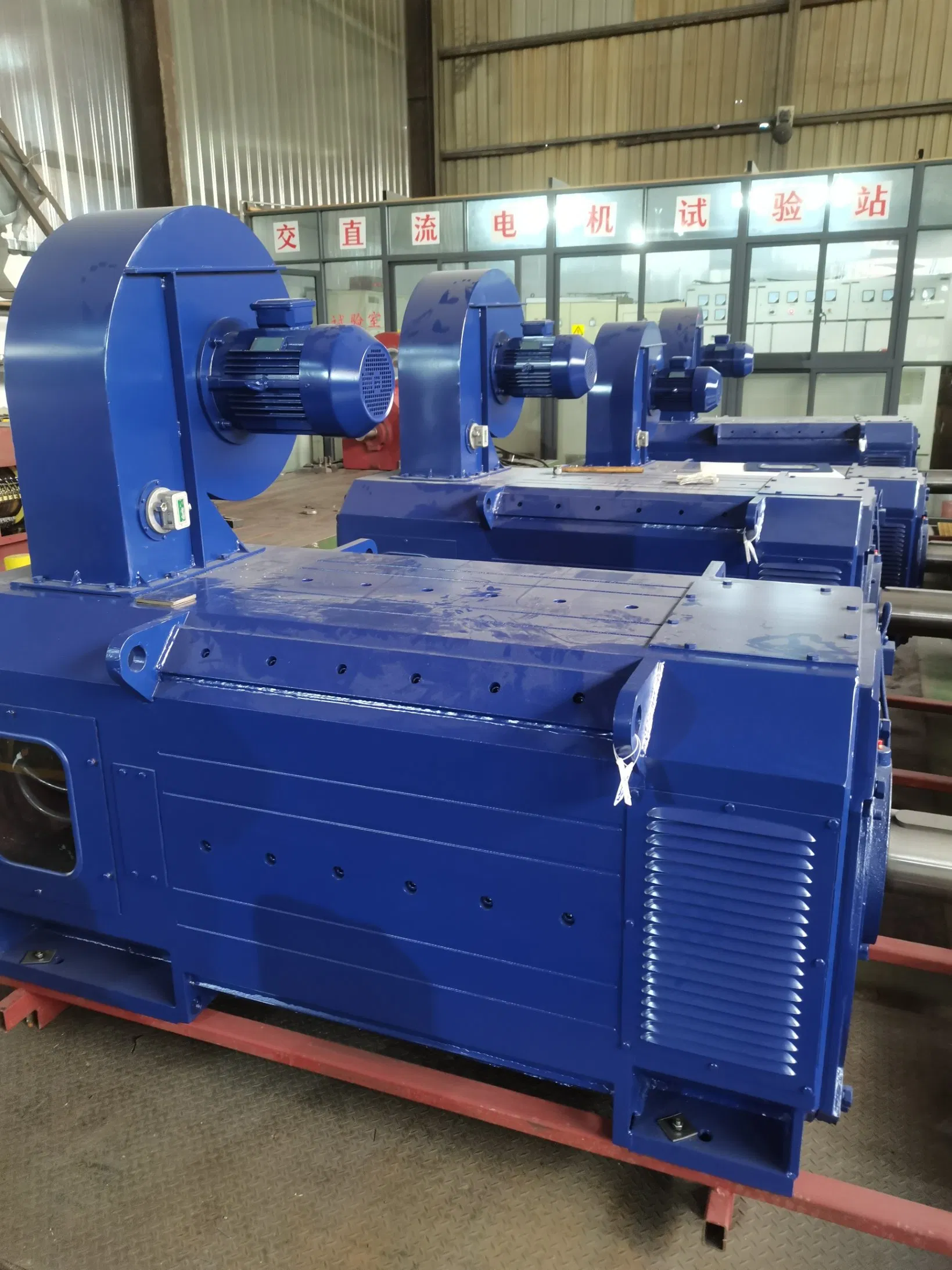 Z Series Long Brush Life DC Motor for Rubber Extruder