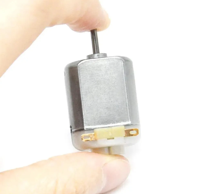 130 Micro DC Motor 3V-6V 17000-18000RPM Miniature Electric Motor Four-wheel Motor Small DIY Toys Hobbies Smart Car