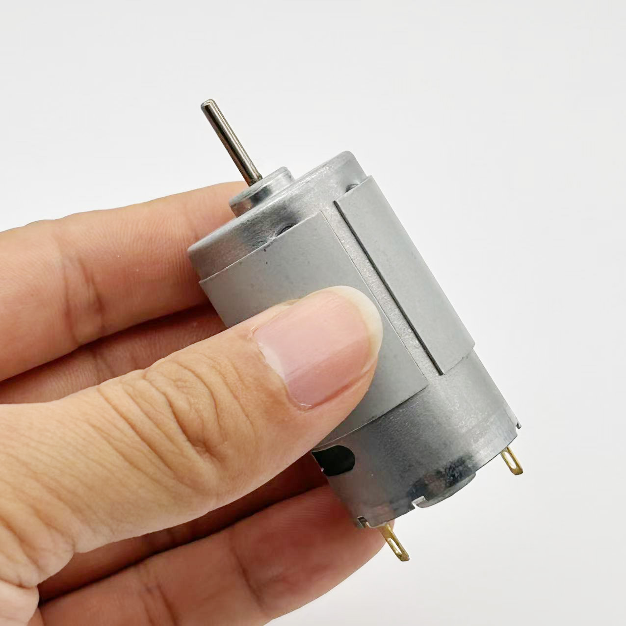 Futech Motor FT-395 12 VDC Brushed Permanent Magnet Micro Motor with 10mNm Torque for Home Appliance and Automatic Devices