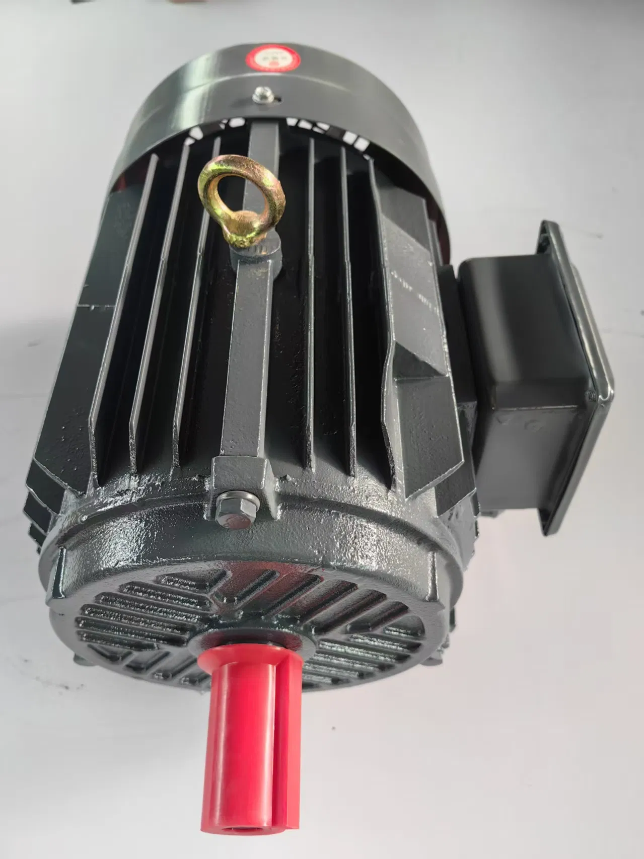 Durable Asynchronous Motor Ideal for Heavy-Duty Electric Equipment Use