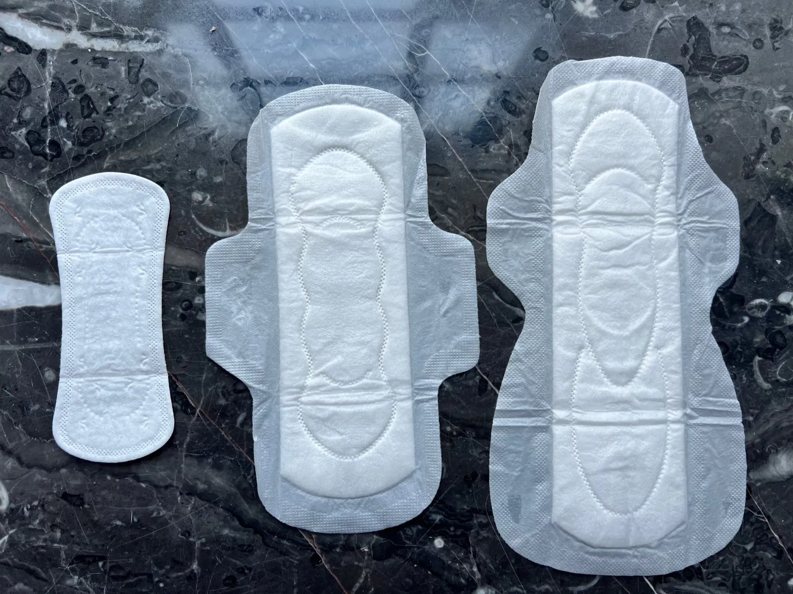 Absorventes Noturnos à Prova de Vazamentos com Excelente Absorção e Confortáveis