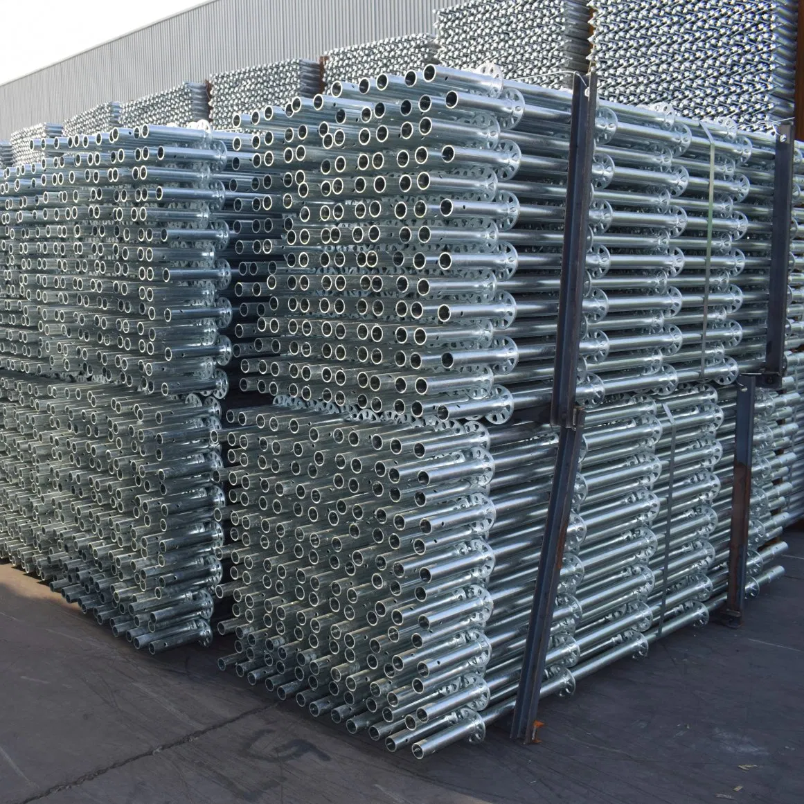 Durable Scaffolding Ring System for Safe Building Access