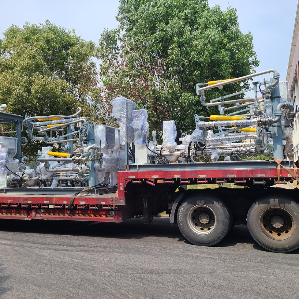 High Safety Industrial Machinery Top Land Lined Cantilever Loading LPG and Unloading Equipment Arm Telescopic Crane with Two Arms