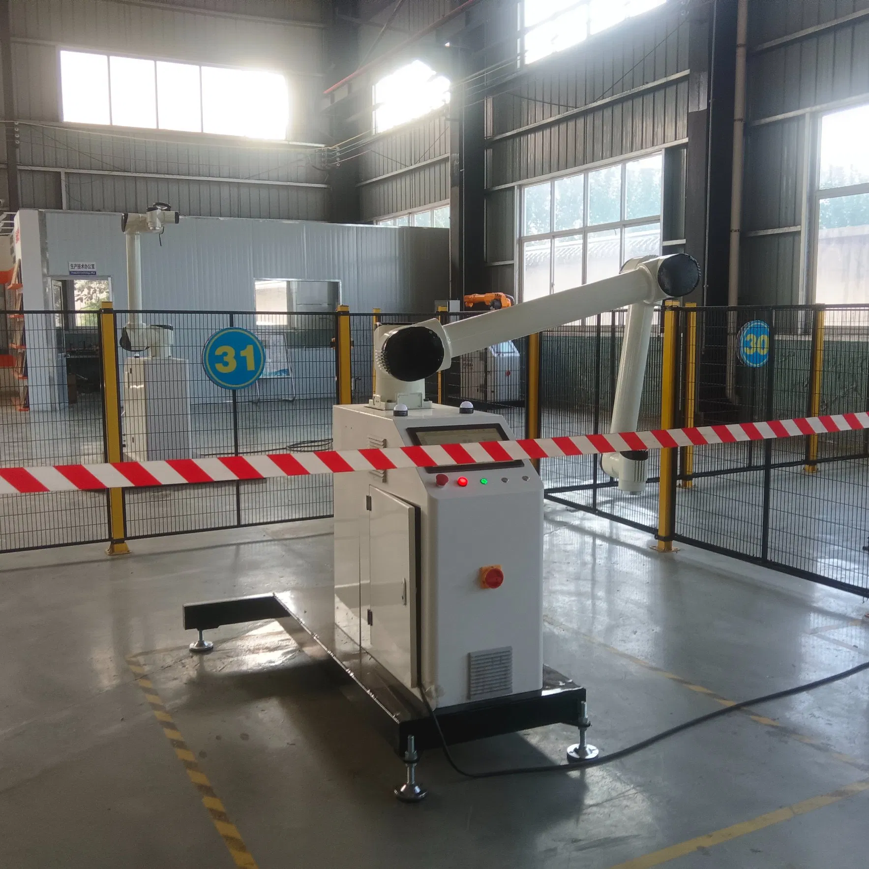 Mobile Intelligent Mechanical Arm with Load of 30 Kg