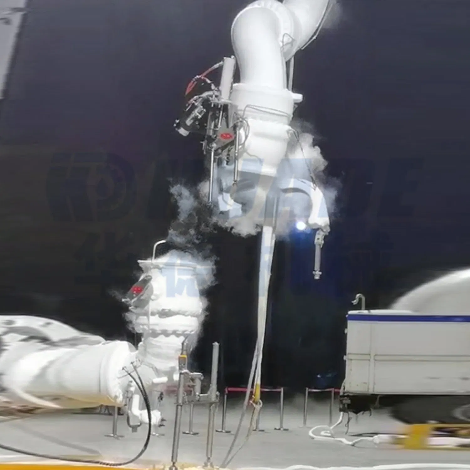 High Safety High-Pressure Equipment Single-Arm Low-Temperature LNG Marine Loading Arm with Swivel Joint