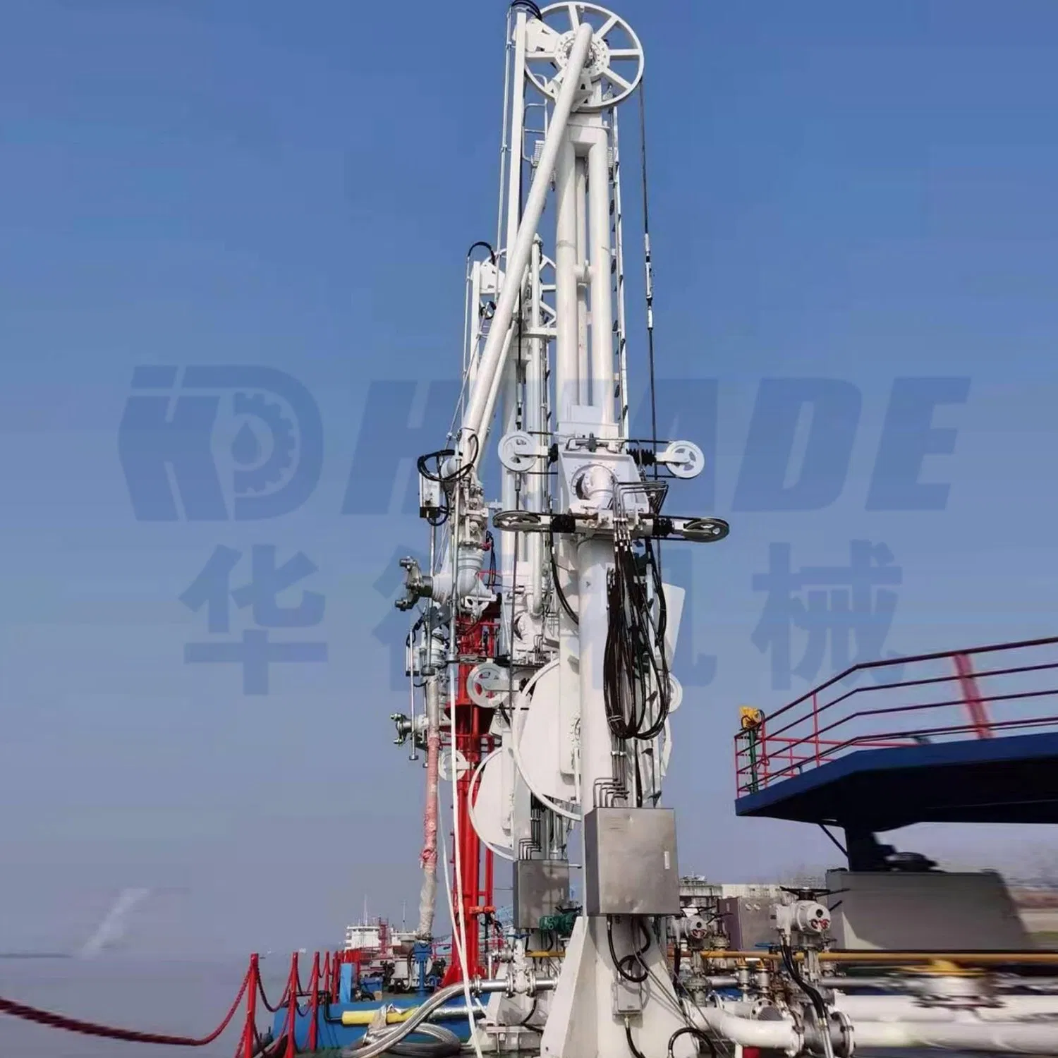 High Safety High-Pressure Equipment Single-Arm Low-Temperature LNG Marine Loading Arm with Swivel Joint