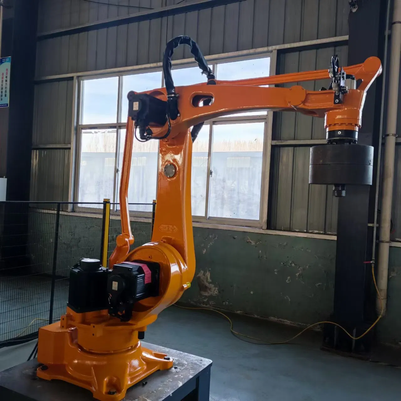 Industrial Mechanical Arm Load 60kg, Arm Width 2100mm, for Product Palletizing