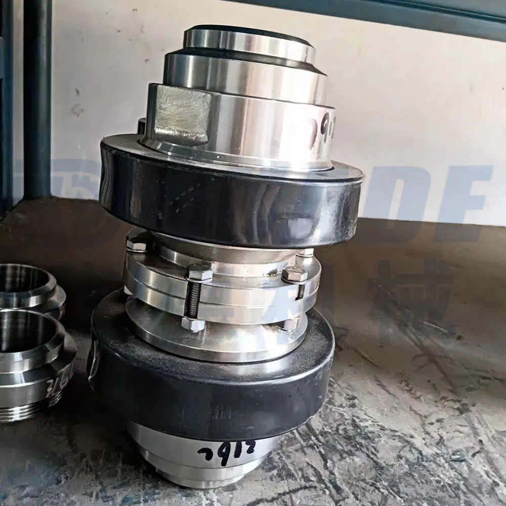 High Lifting Height Industrial Machinery Top Land Loading Emergency Breakaway Coupler Valve and Unloading Equipment Arm Telescopic Crane with Two Arms