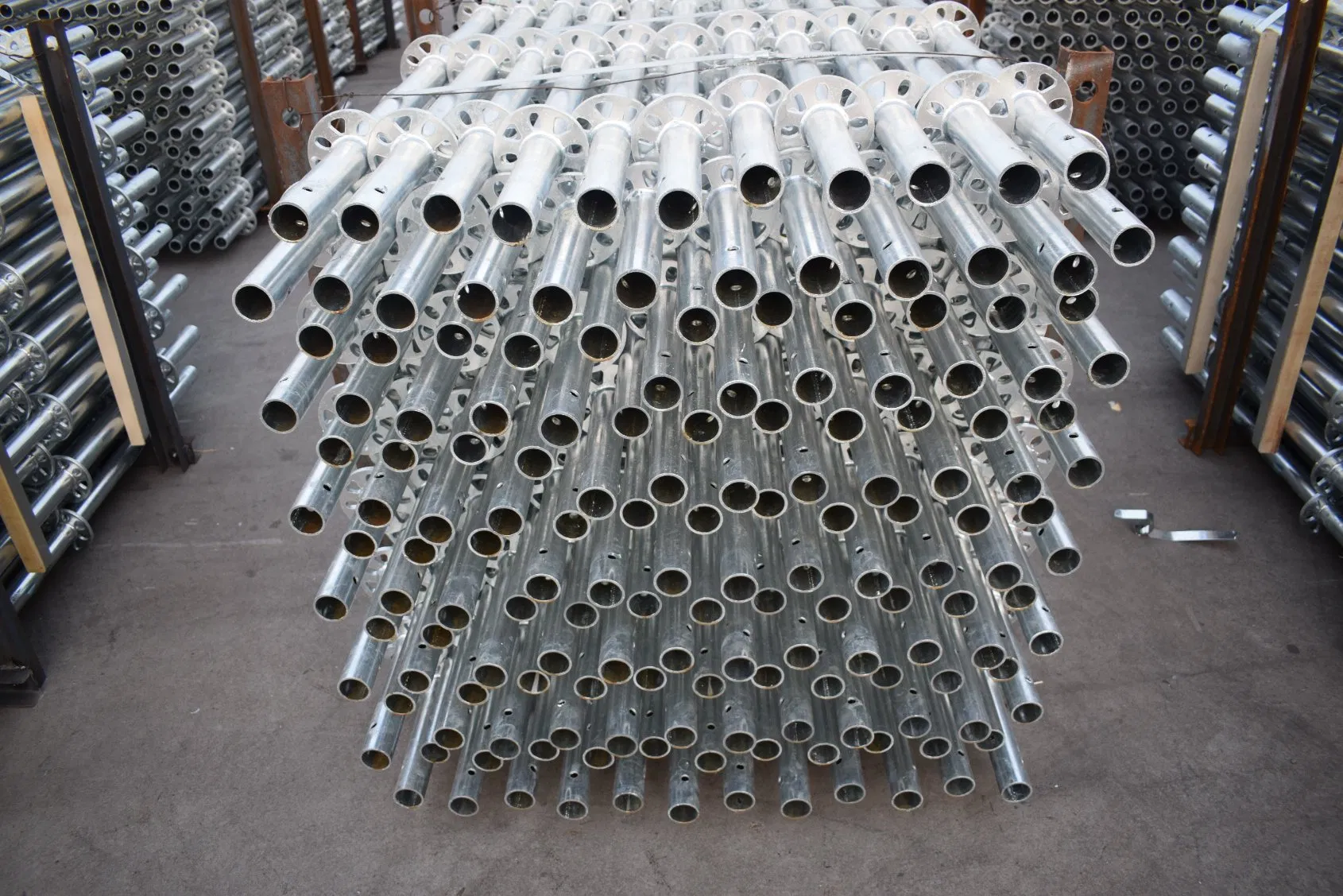 Firm Connection Long Service Life Beautiful Appearance Scaffold Ringlock System