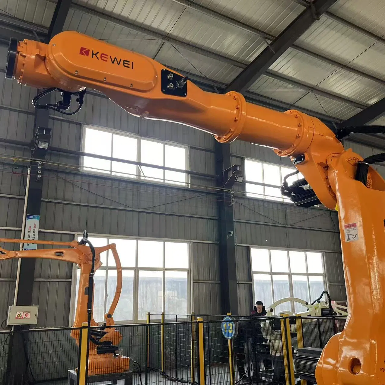 China Factory High Quality Palletizing Mechanical Arm 220 Kg Load