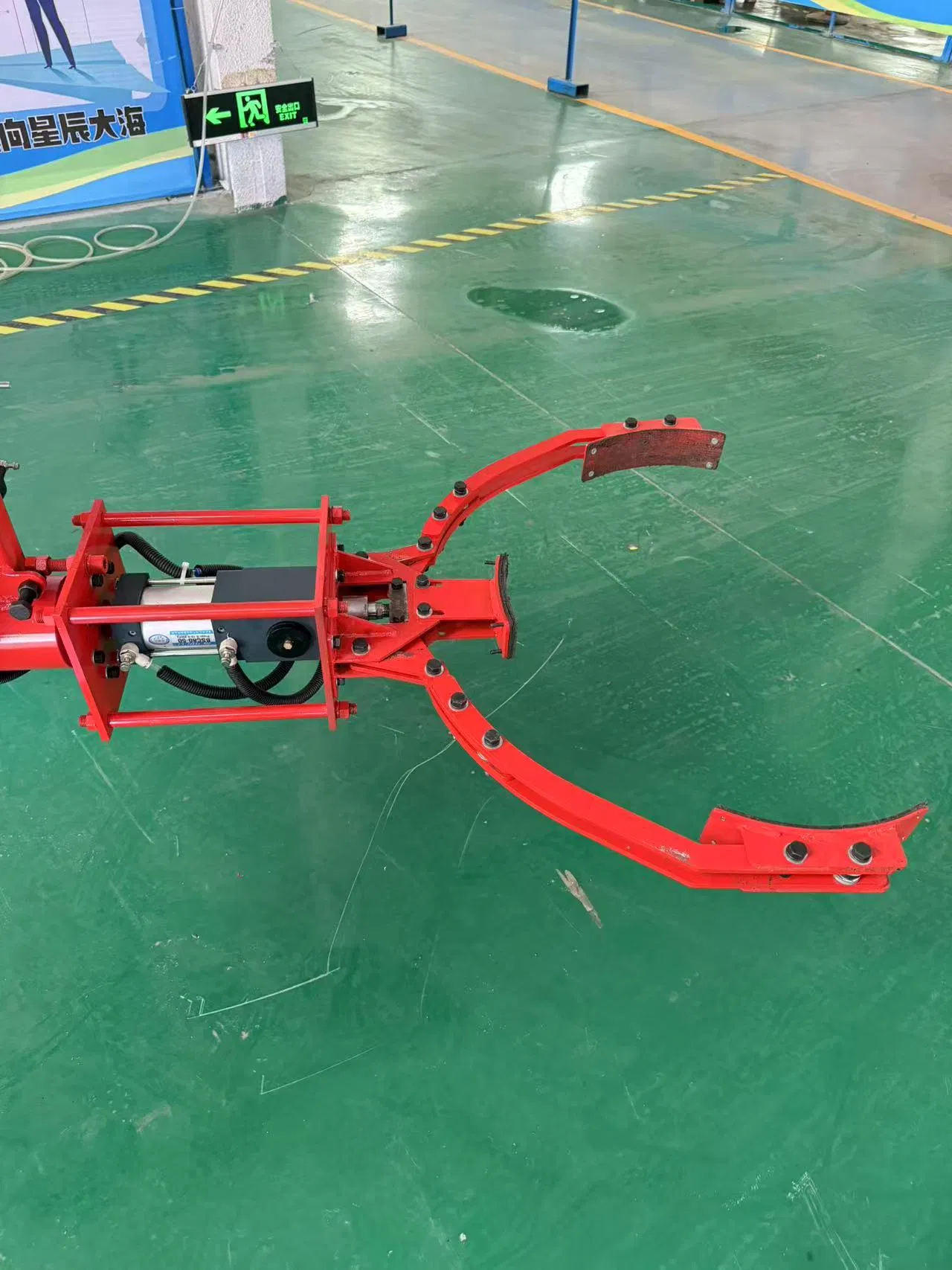 Loading Robot Arm Robot Arm 4 Axis 200kg Payload Fashion Style Excellent Appearance