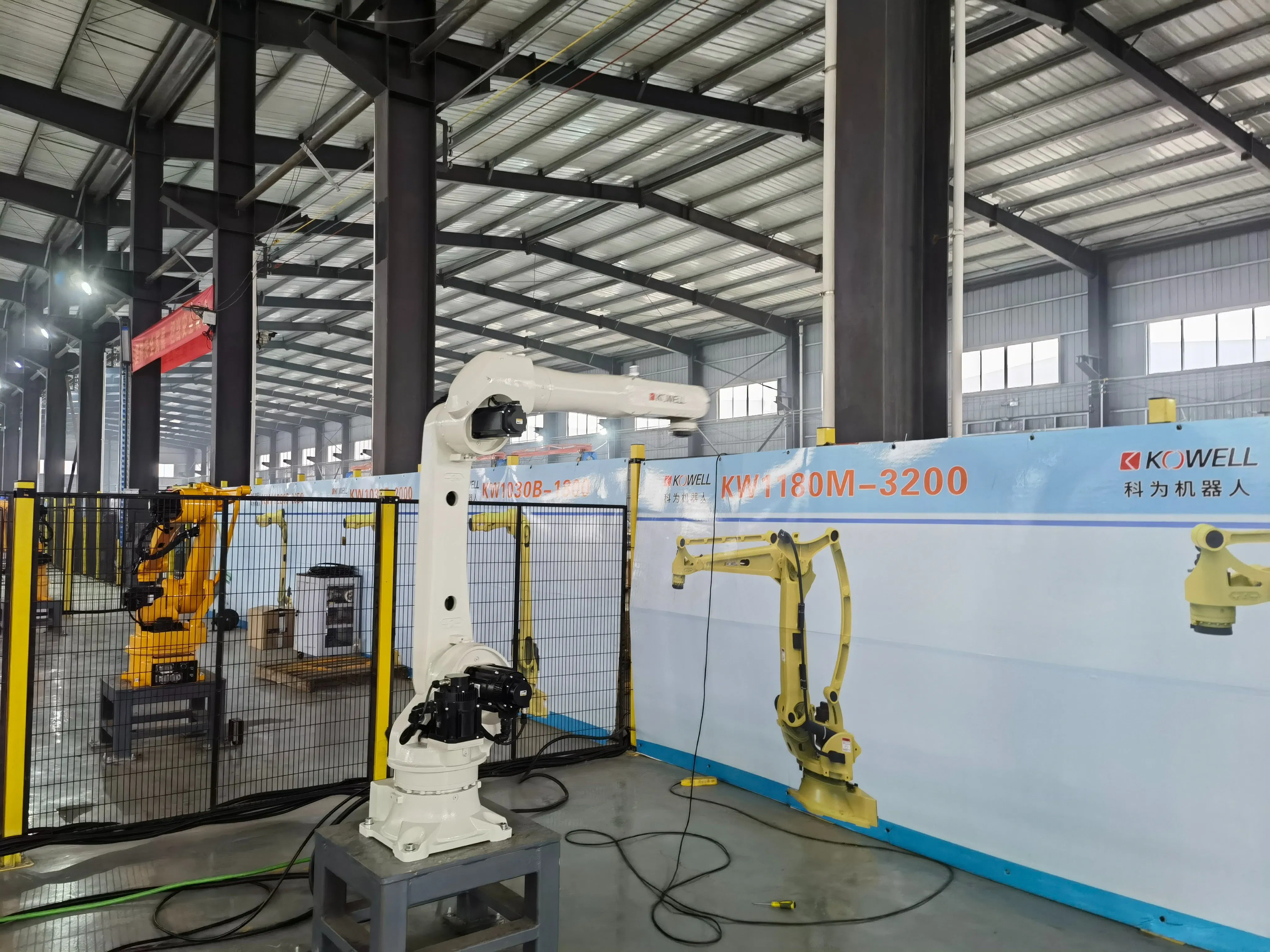 Efficient Robotic Arm for Master Pallet Management 6-Axis