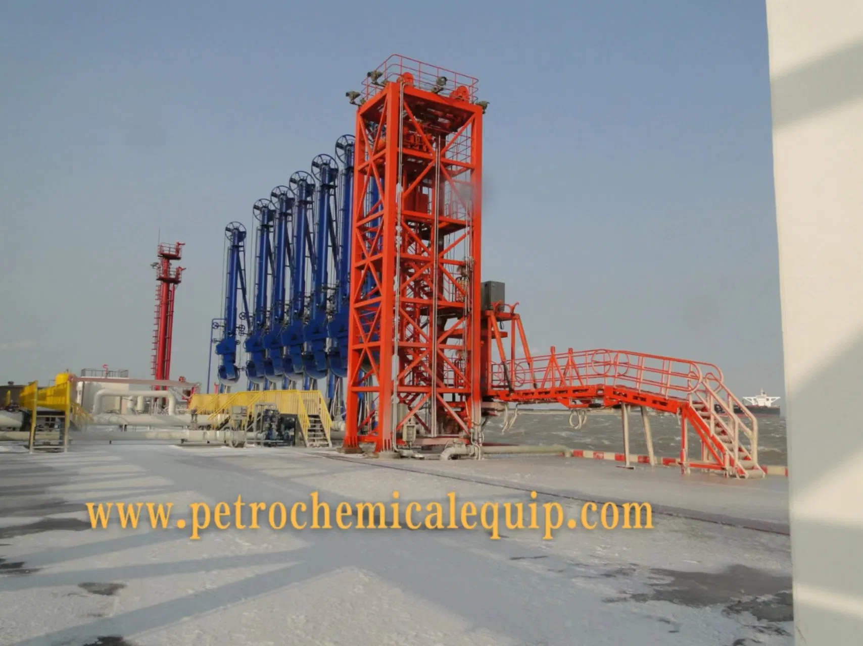 Gasoline / Fuel / Petroleum Chemical Marine Loading Arm with Boarding Ladder