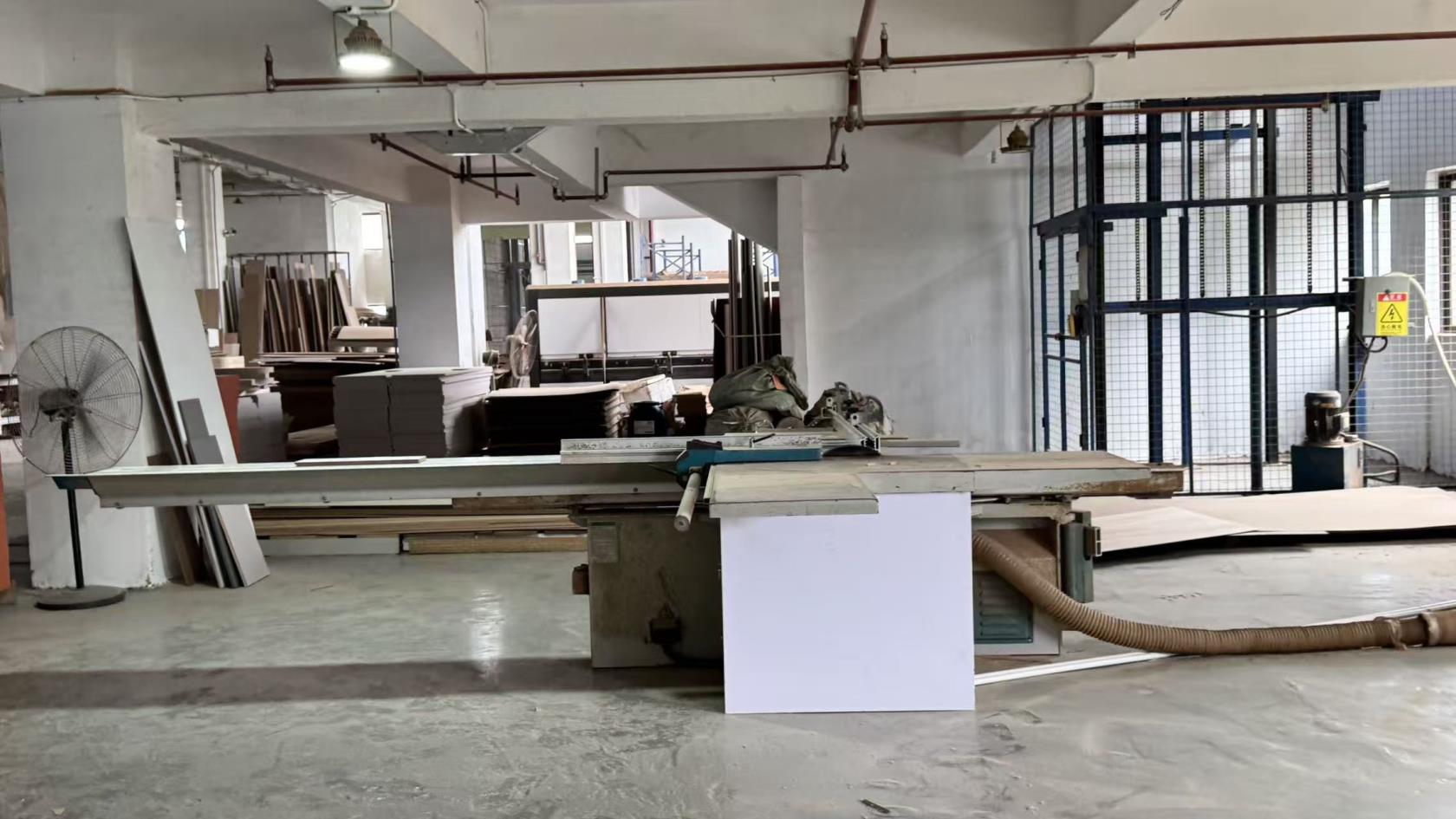 Sliding Table Saw