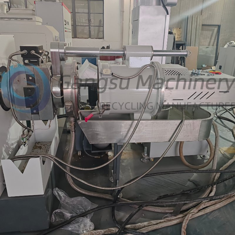 PE PP HDPE LDPE LLDPE BOPP PS ABS PET PVC EPS EPE EPP PC Filme/Não Tecido Saco/ Fibra Reciclagem de Plástico Granulador Linha de Granulação Máquina