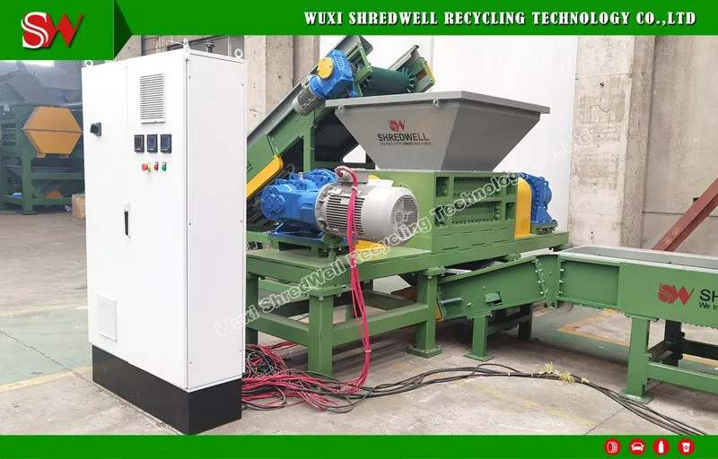 Equipamento de Trituração para Reciclagem de Resíduos Sólidos