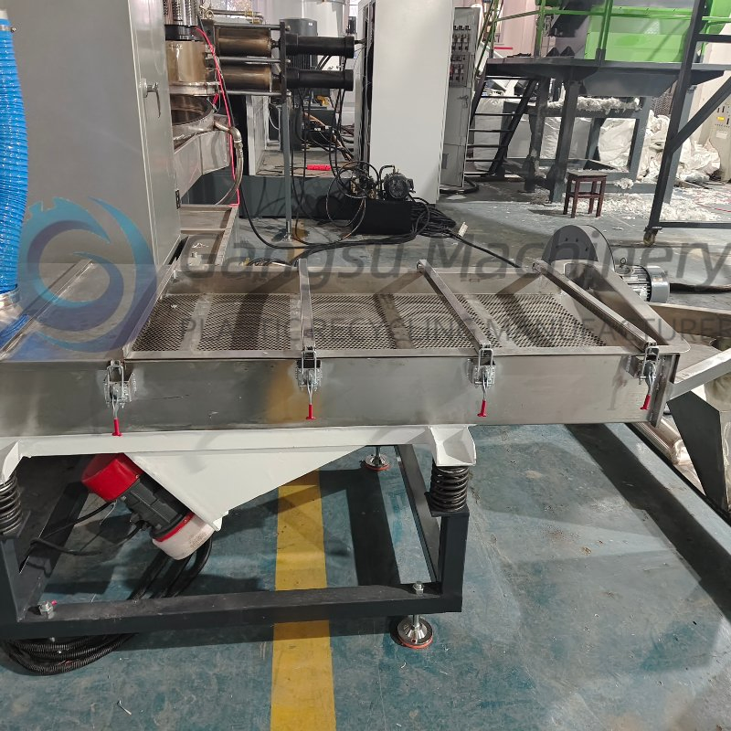 PE PP HDPE LDPE LLDPE BOPP PS ABS PET PVC EPS EPE EPP PC Filme/Não Tecido Saco/ Fibra Reciclagem de Plástico Granulador Linha de Granulação Máquina