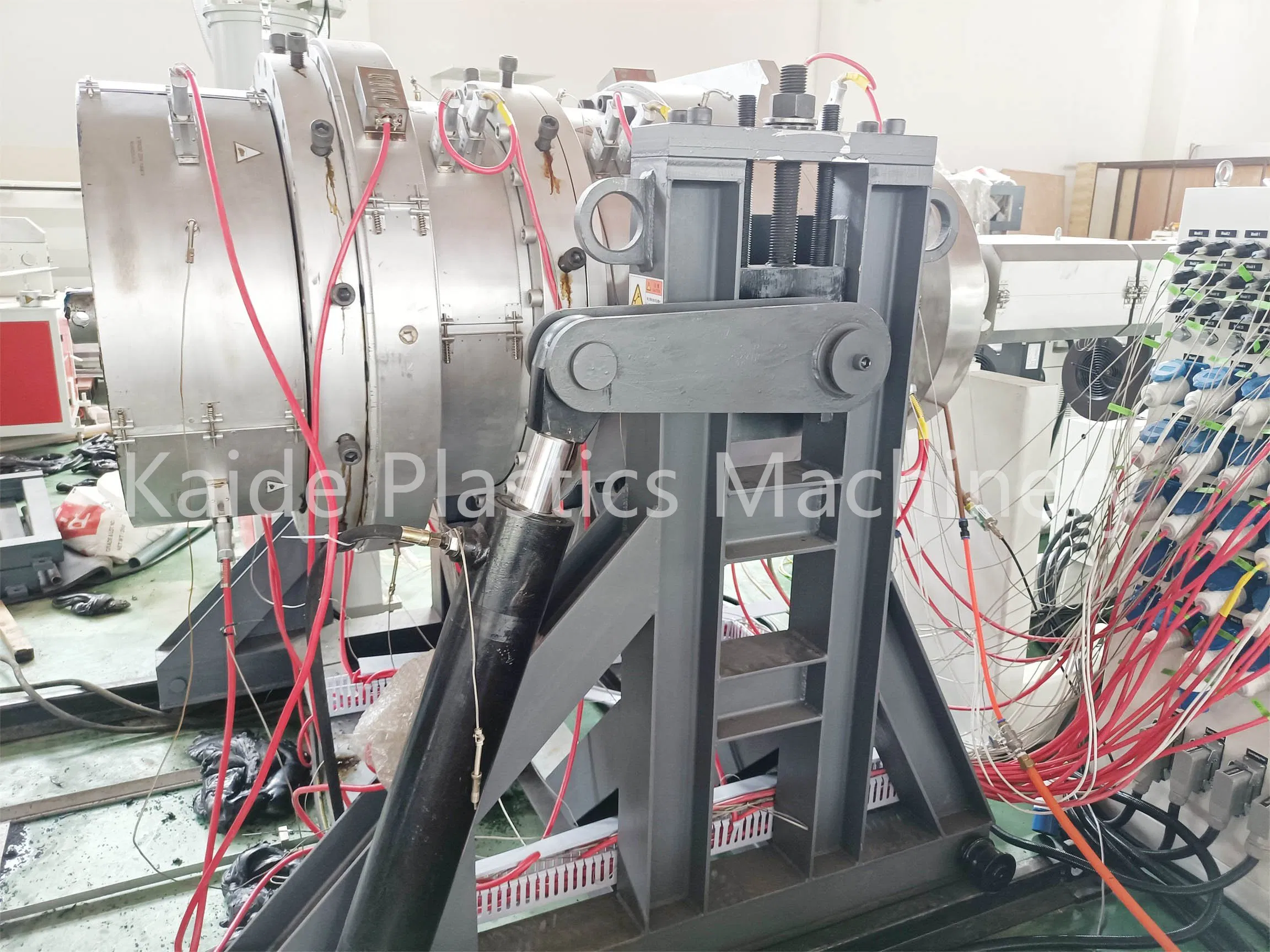630mm Extrusora de Tubo de HDPE com Design de Parafuso Único