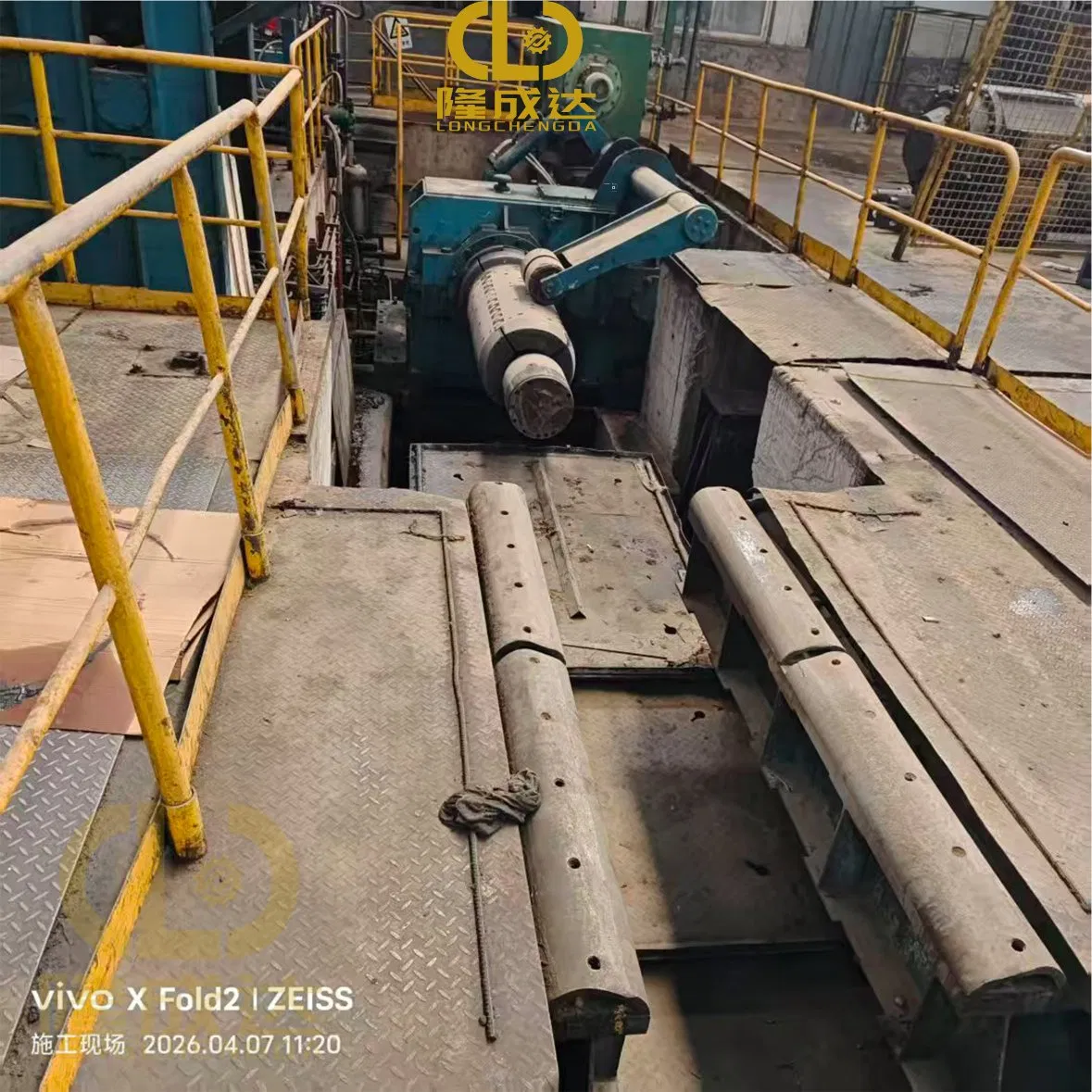 Unidade de Rolagem Bidirecional Reversível para Alimentação de Materiais Alternativos com Operação para Frente e Reversa Melhora a Utilização de Materiais 1150 6 Moinho a Frio