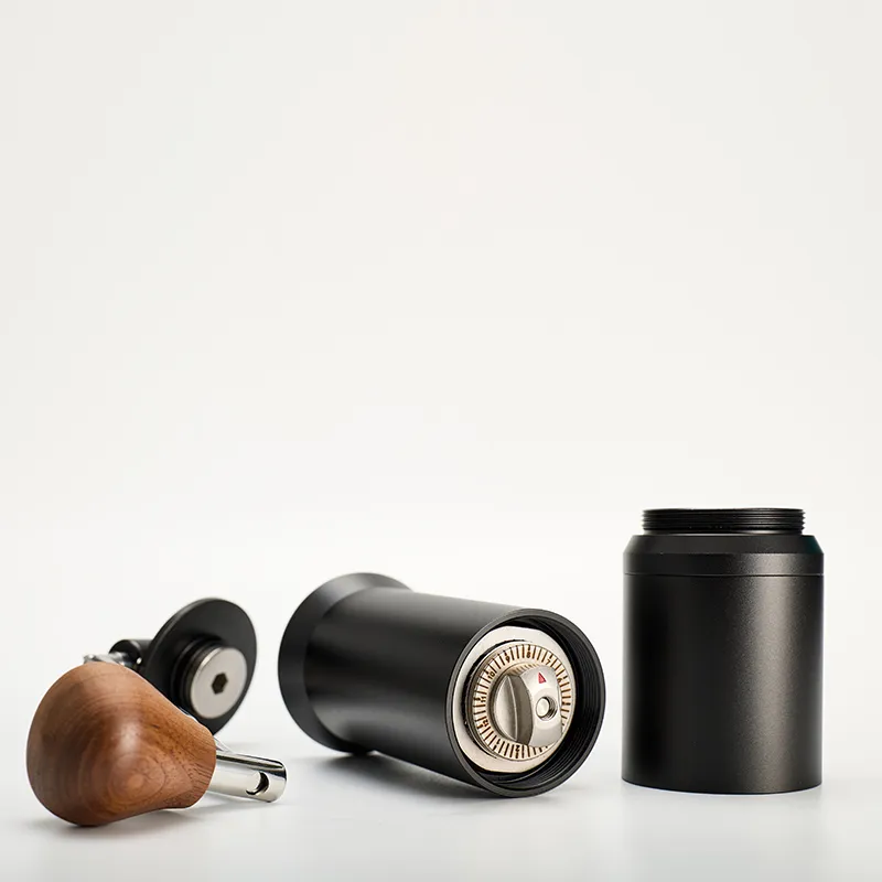 Cuerpo de aleación de aluminio 420 molinillo de café manual de acero inoxidable con mango plegable para uso doméstico