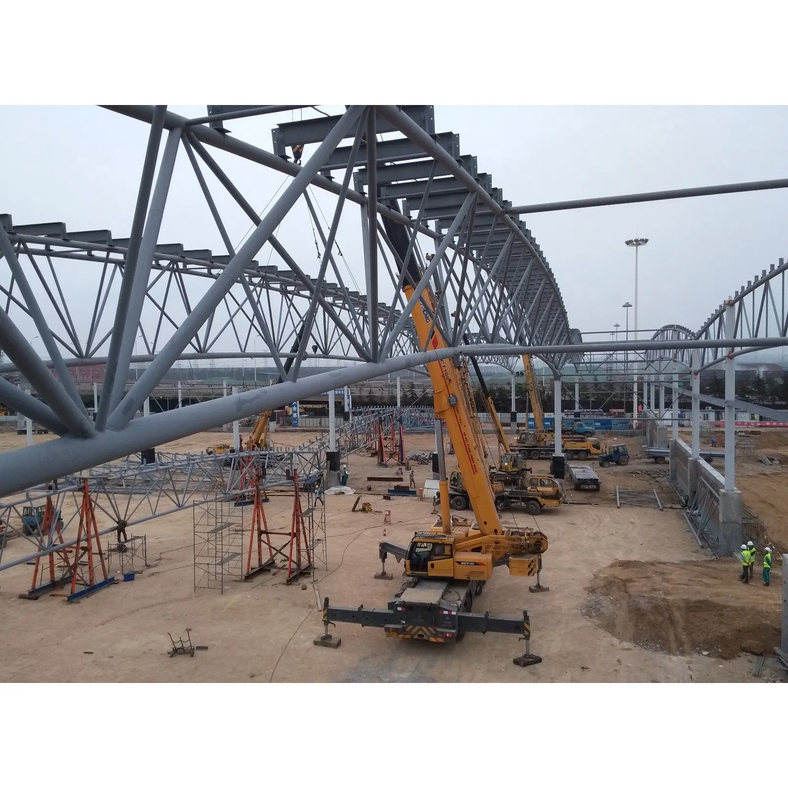 Quick Build Customized Small Space Frame Prefab Light Weight Bridge Steel Structure Warehouse Building Steel Structure