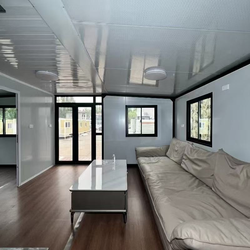 Hot Sale Prefabricated 40FT 20FT Luxury Portable Home with Kitchen Prefab Outdoor Expandable Container House