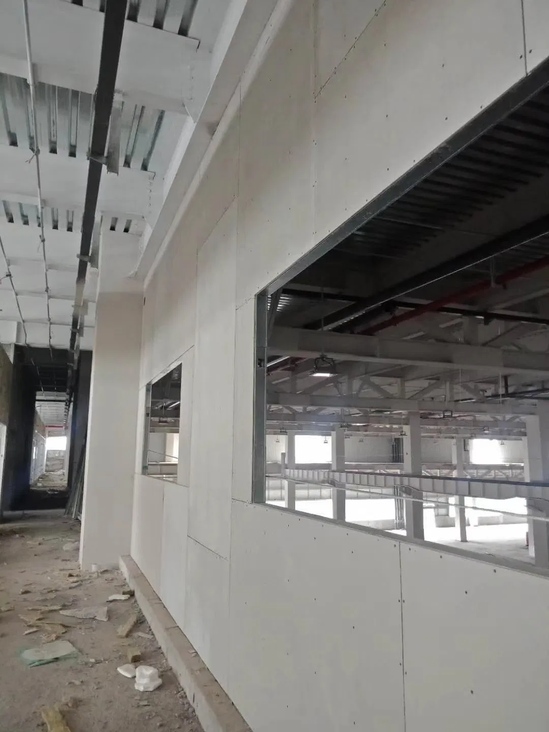 Fiber Cement Calcium Silicate Sheet Light Weight 100% Non Asbestos High Strength Fireproof Waterproof Partition Flloring Loft Prefab Steel Structure Houses