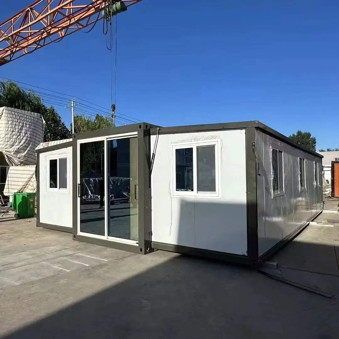 40FT Large Space Expandable Container House 3 Bedrooms Bathroom Kitchen Prefab Home