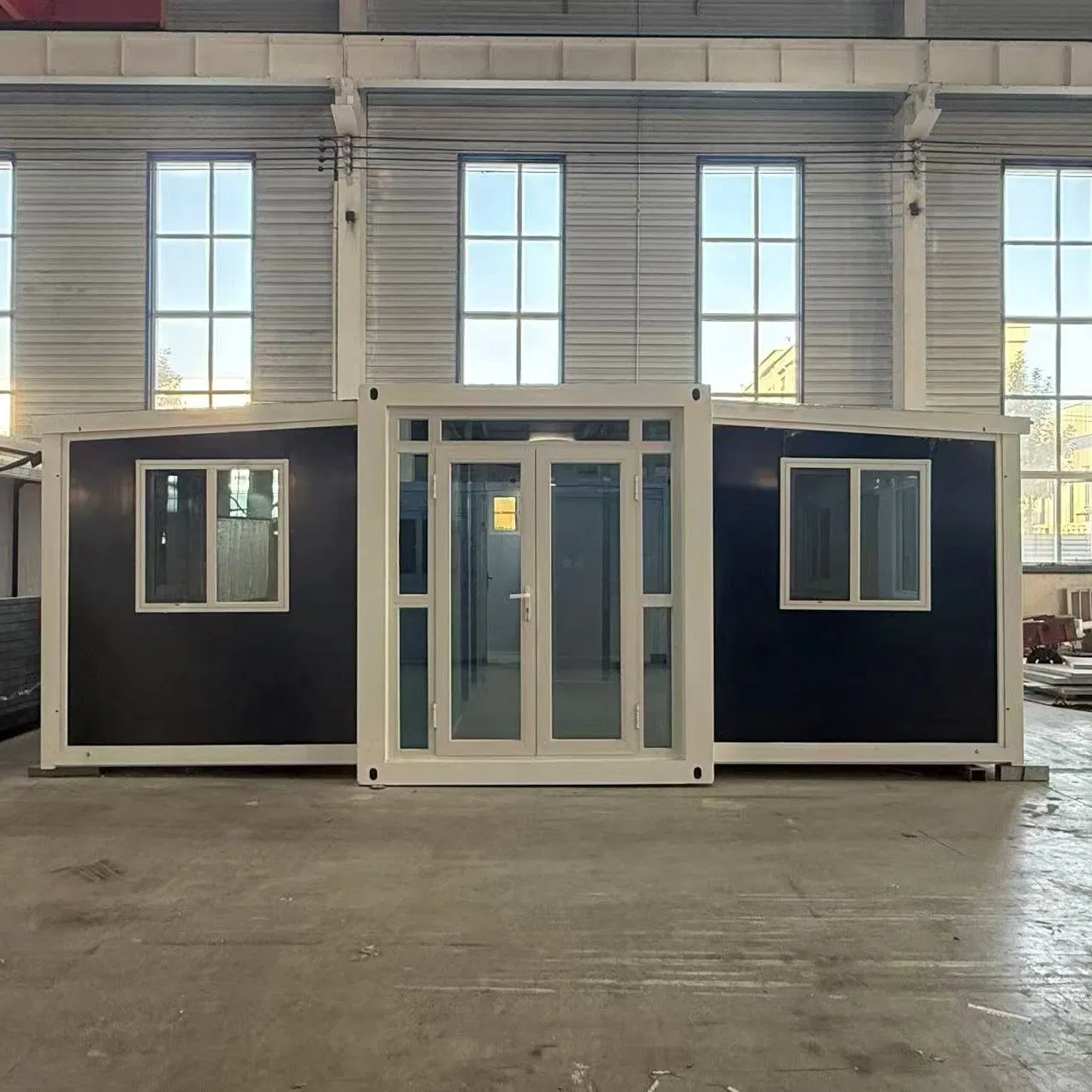 Diversified Casa Contenedor Insulated Luxury Container Home Waterproof Casa Plegable