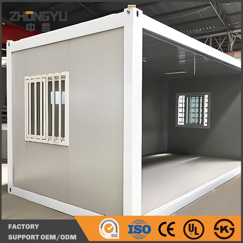 Durable Emergency Shelter: Compact Folding Design for Disaster Relief