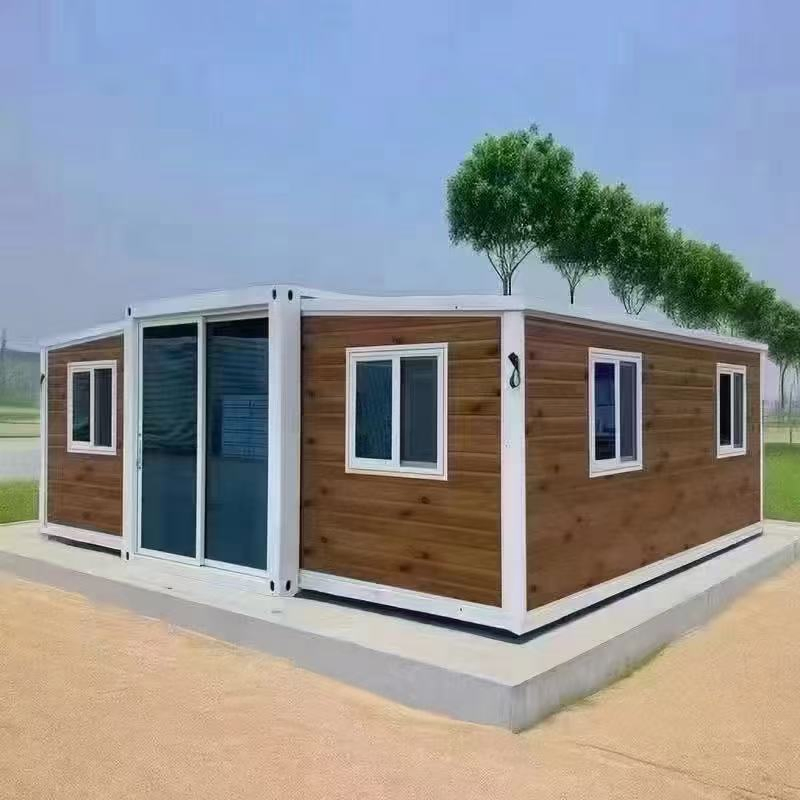 Hot Sale Prefabricated 40FT 20FT Luxury Portable Home with Kitchen Prefab Outdoor Expandable Container House