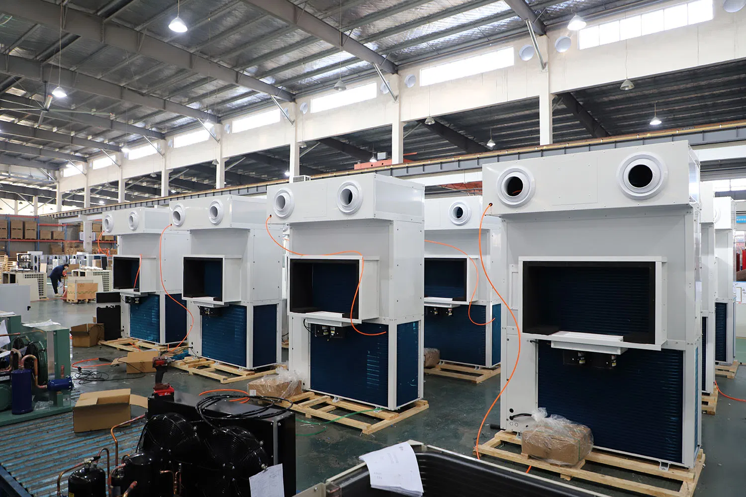 Innovative Integrated Unit for Aquaculture Container Shelter Systems