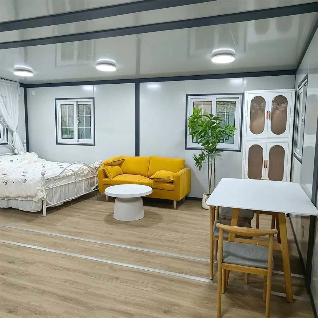 40FT Large Space Expandable Container House 3 Bedrooms Bathroom Kitchen Prefab Home