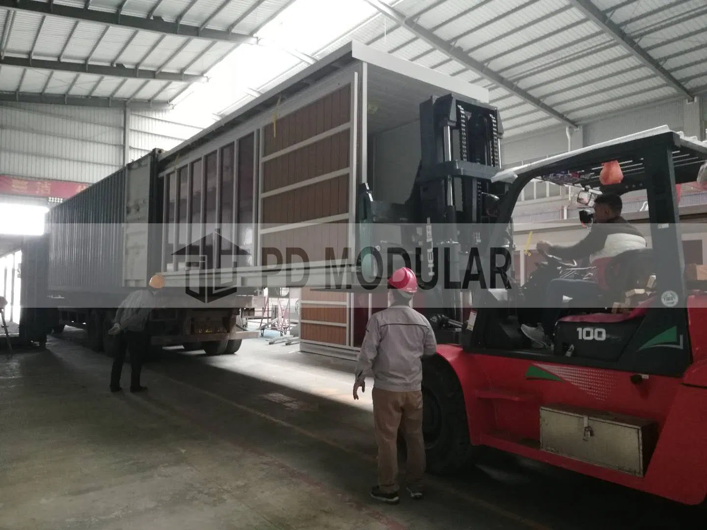 Galvanized Steel Frame Modular Prefab Standard Living Container Buildings