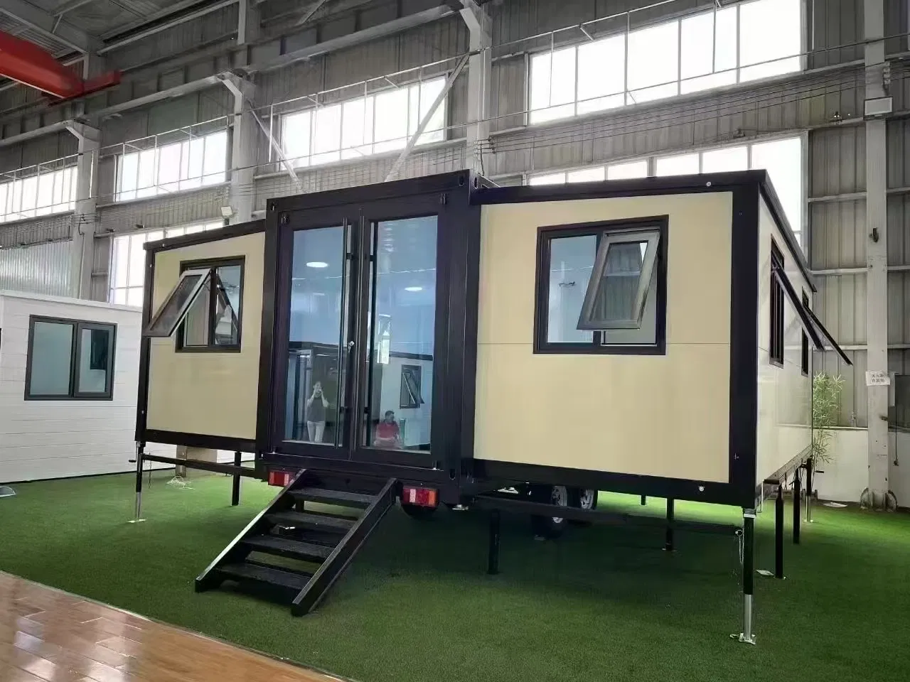 Tiny Prefabricated Modular Capsule House Container Home with Light Steel Frame